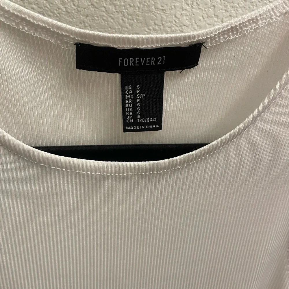 Forever 21 Ribbed White Bodysuit Scoop Neck Top - Picture 2 of 3